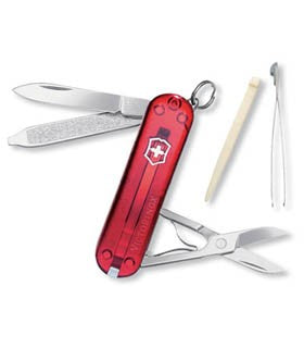 Classic Sd Ruby Swiss Army Knife